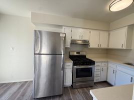 featured image of 9905 El Camino Real