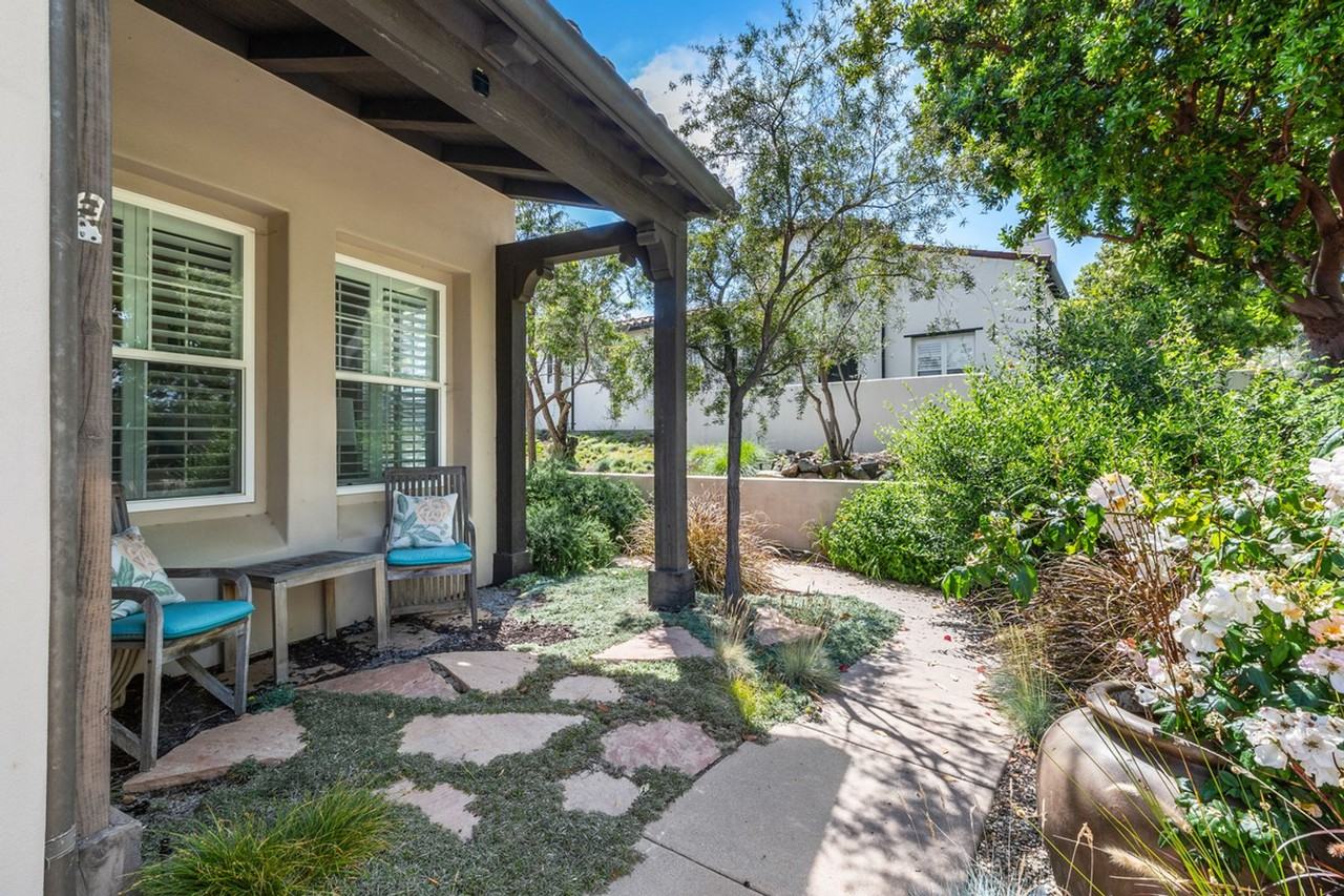 8263 Santaluz Village Grn N - Photo 2 of 31