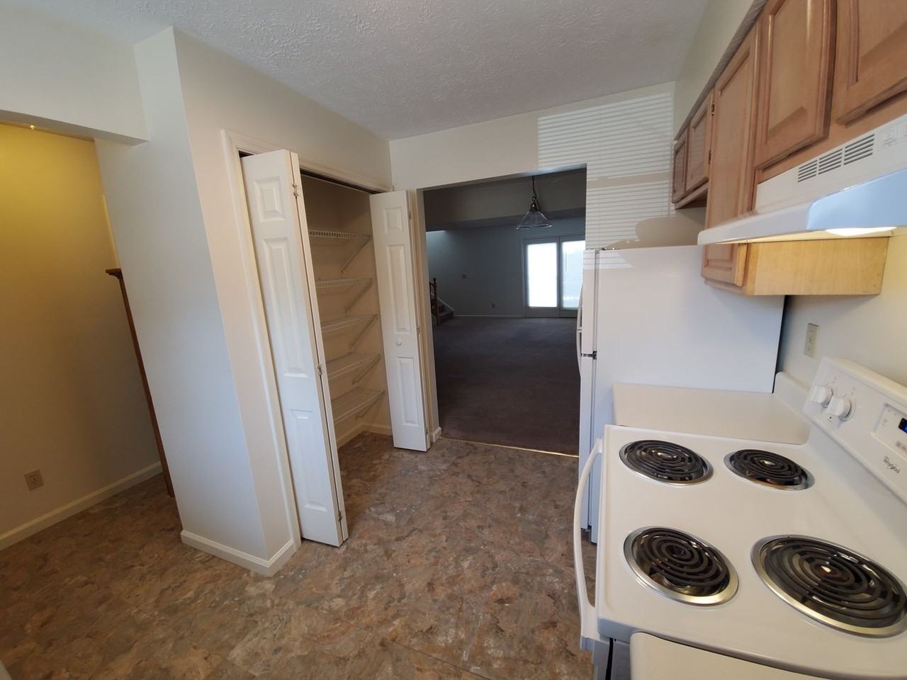 122 Alderman Dr - Photo 2 of 29