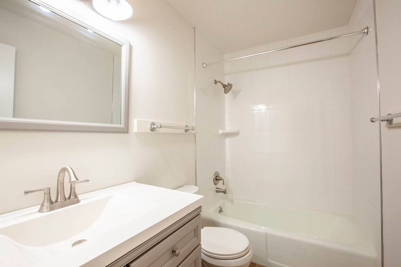 NPM7170 - 247 Stribling Avenue - Photo 7 of 18