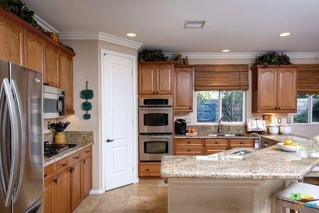 250 Via San Lucia - Photo 6 of 18