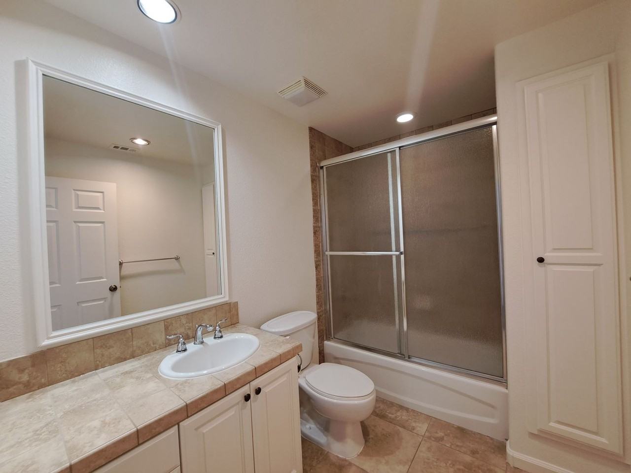 57876 Saratoga Ave - Photo 5 of 11