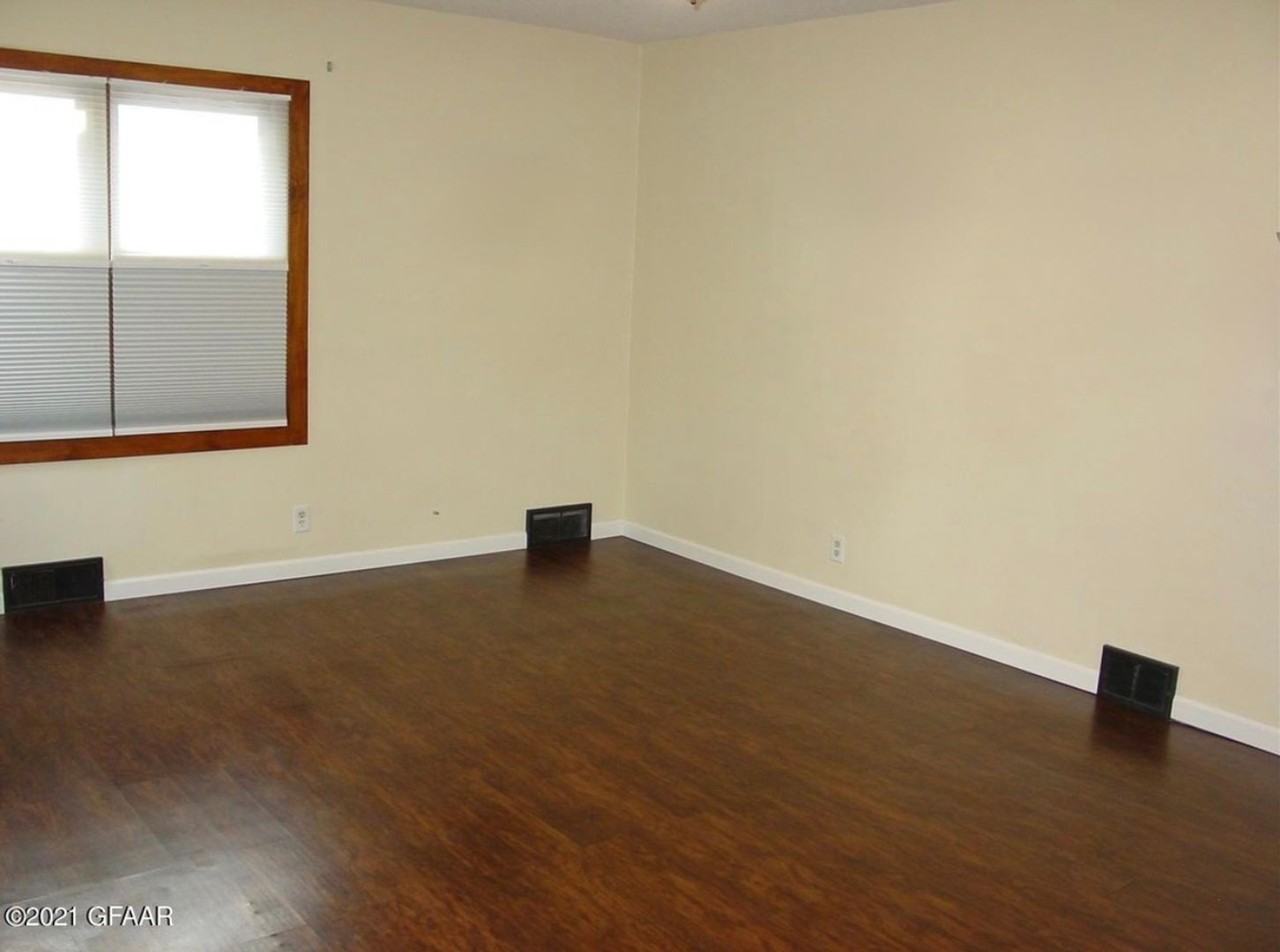 1712 5th Ave N - Photo 3 of 23