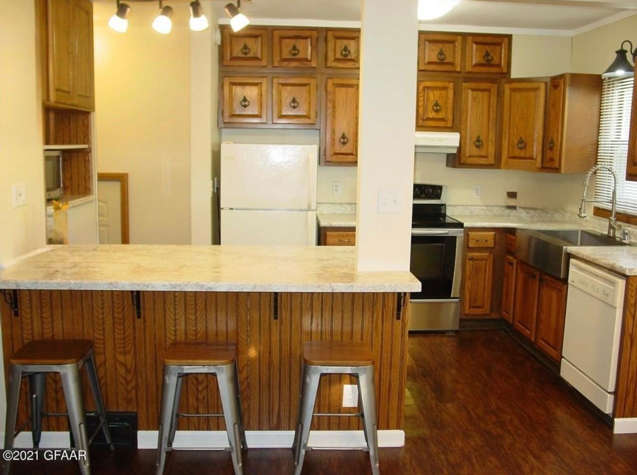 1712 5th Ave N - Photo 7 of 23