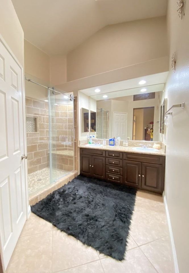 371 Dylan Cir - Photo 4 of 5