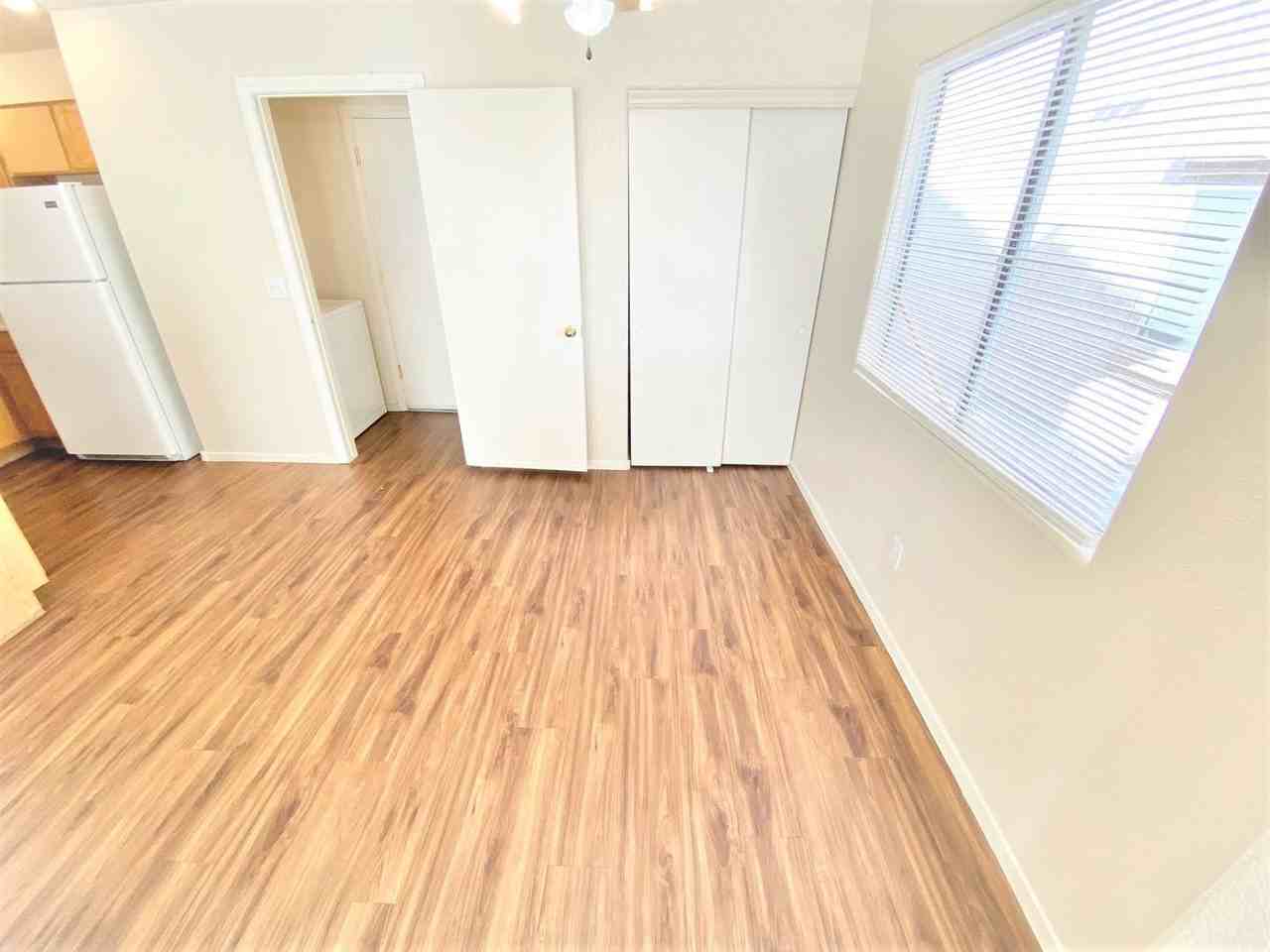 3383 Sparrow Heights Ave - Photo 2 of 20