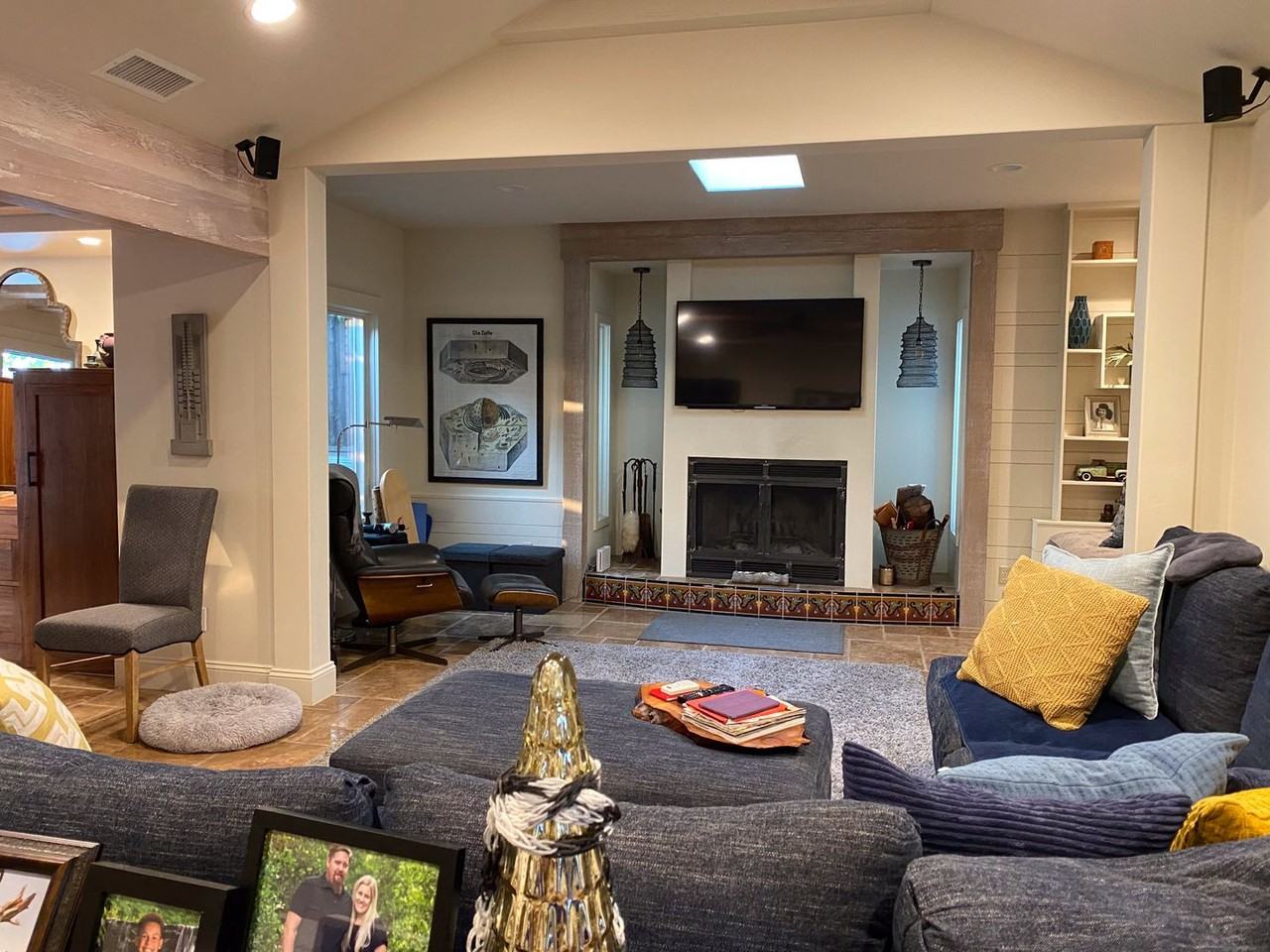 317 S Carrillo Rd - Photo 4 of 26