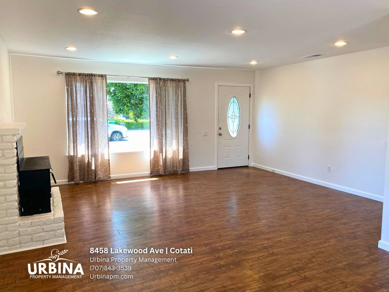 8458 Lakewood Ave - Photo 2 of 7