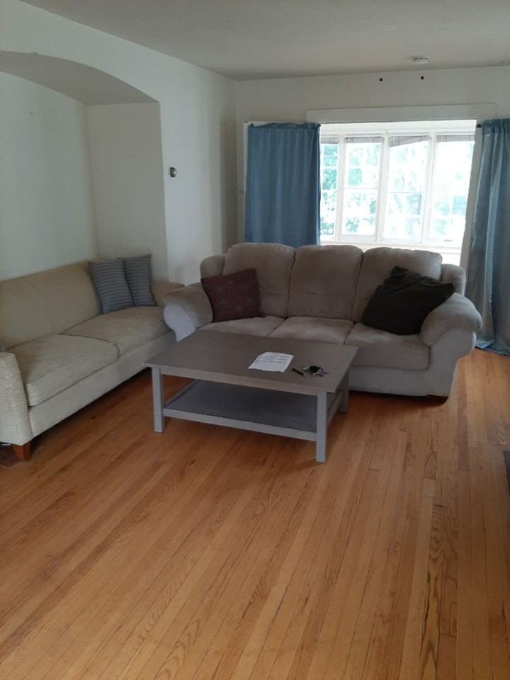 143 Lathrop St - Photo 2 of 50