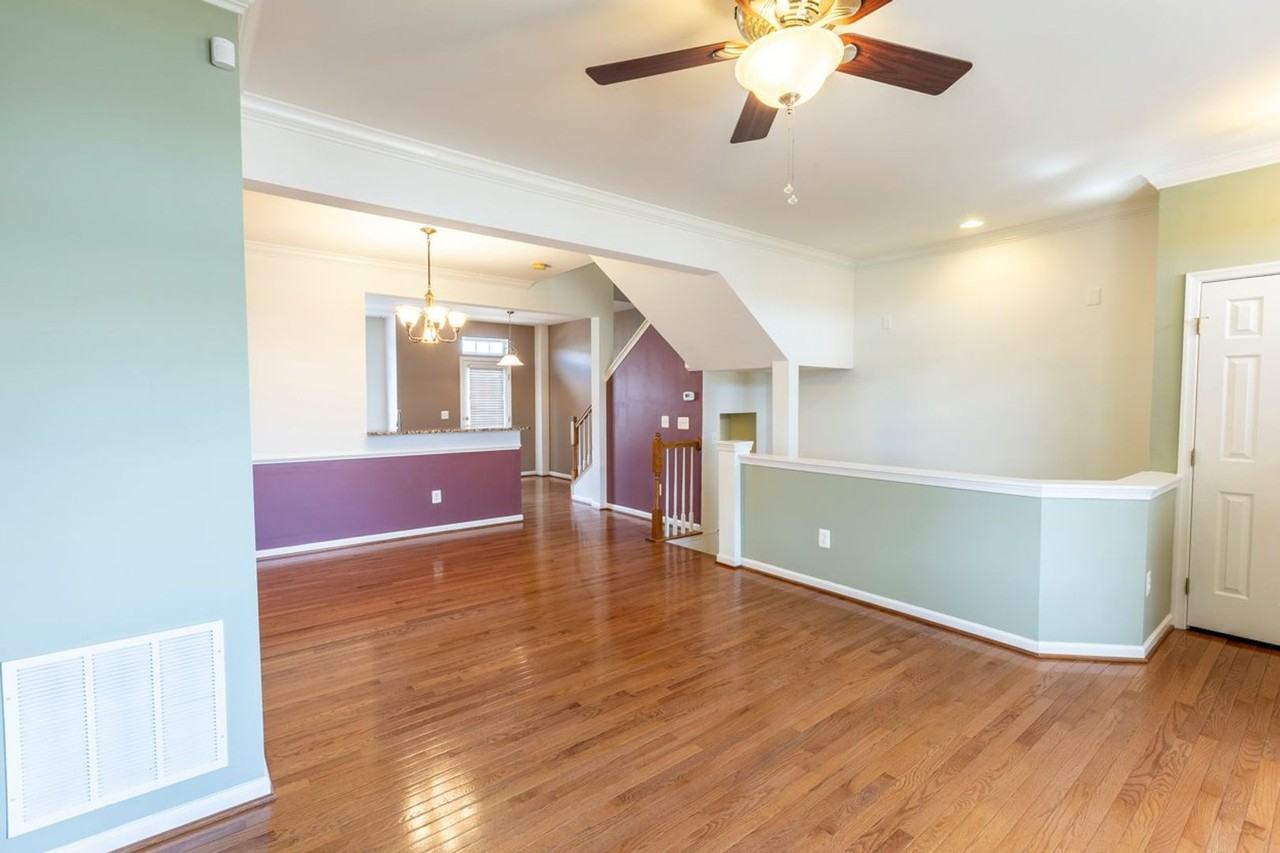 2042 Lockwood Dr - Photo 6 of 50