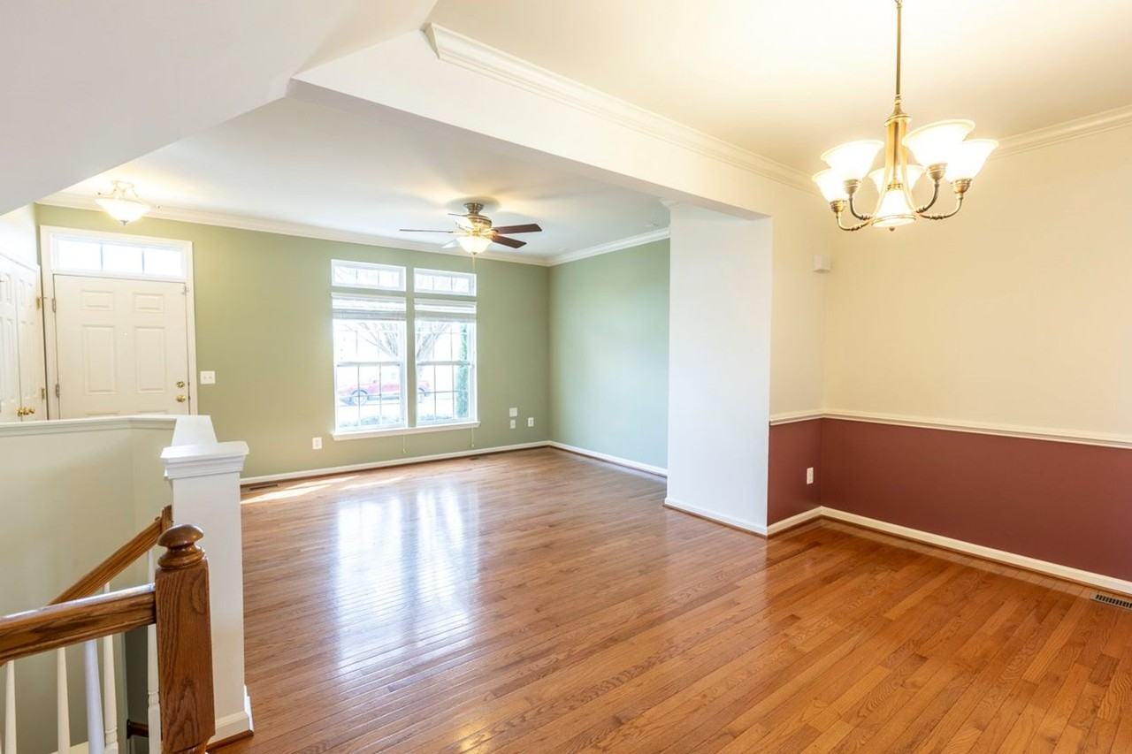 2042 Lockwood Dr - Photo 7 of 50