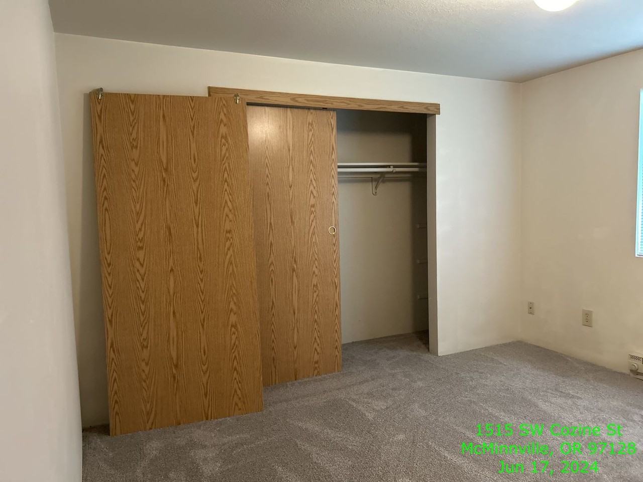 1515 Sw Cozine St - Photo 5 of 7