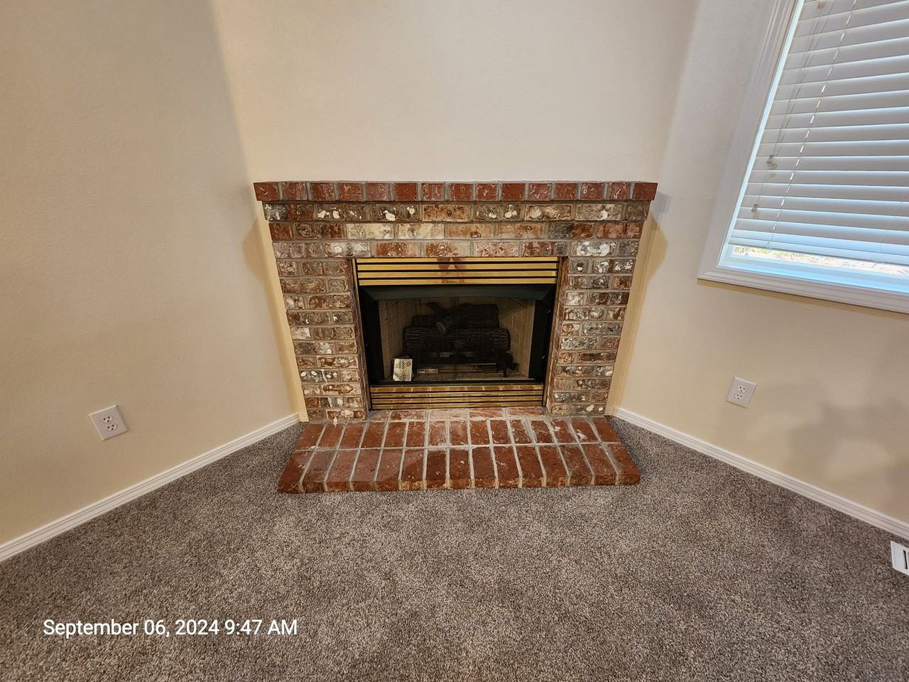 531 Sw Honeysuckle Ct - Photo 4 of 20