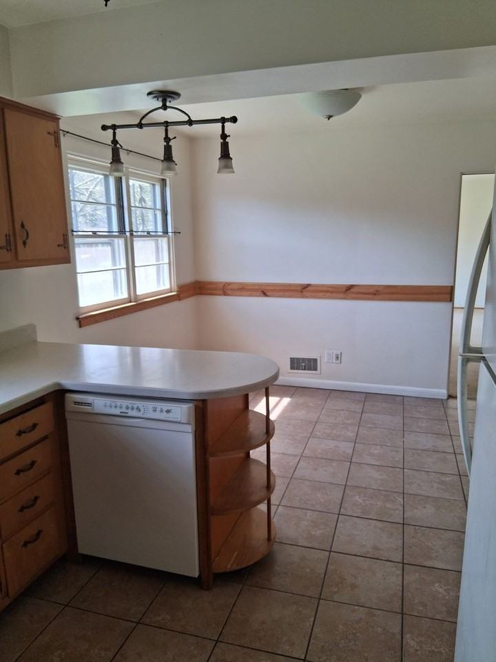 12909 Gramlich Rd Sw - Photo 3 of 12