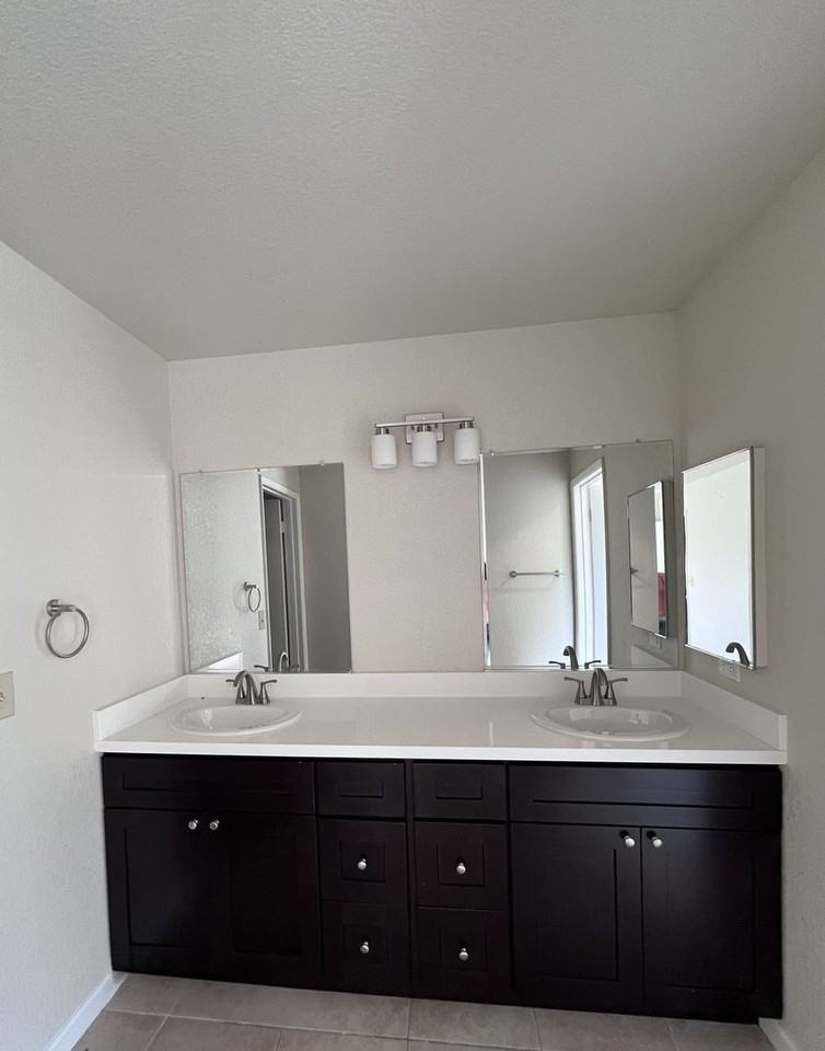 3401 Cassie Ln - Photo 7 of 20