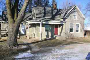 402 S Clark St - Photo 1 of 1