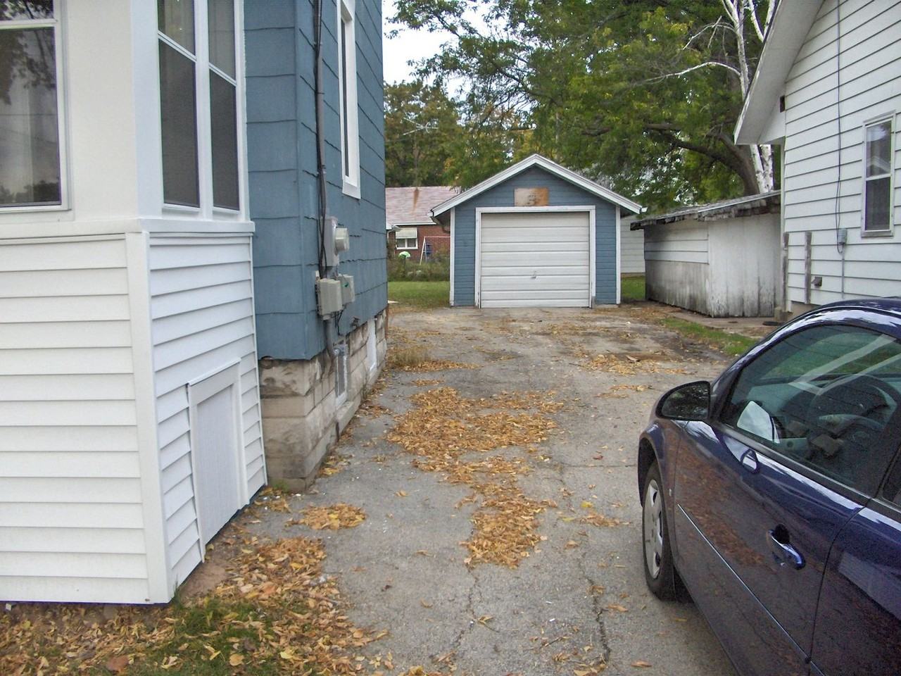 826 W Elsie St - Photo 4 of 14