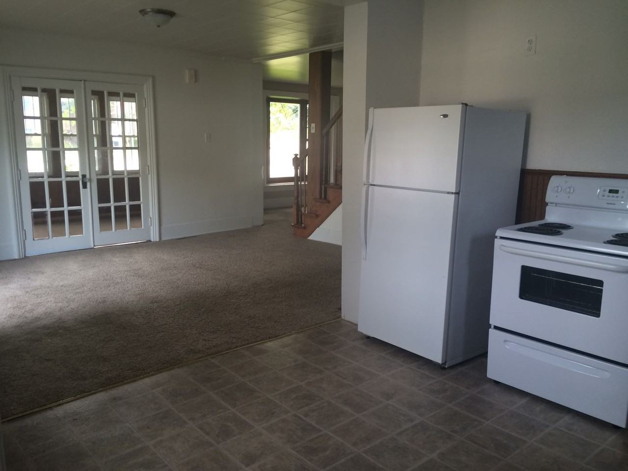 417 Crooks Ave - Photo 7 of 24