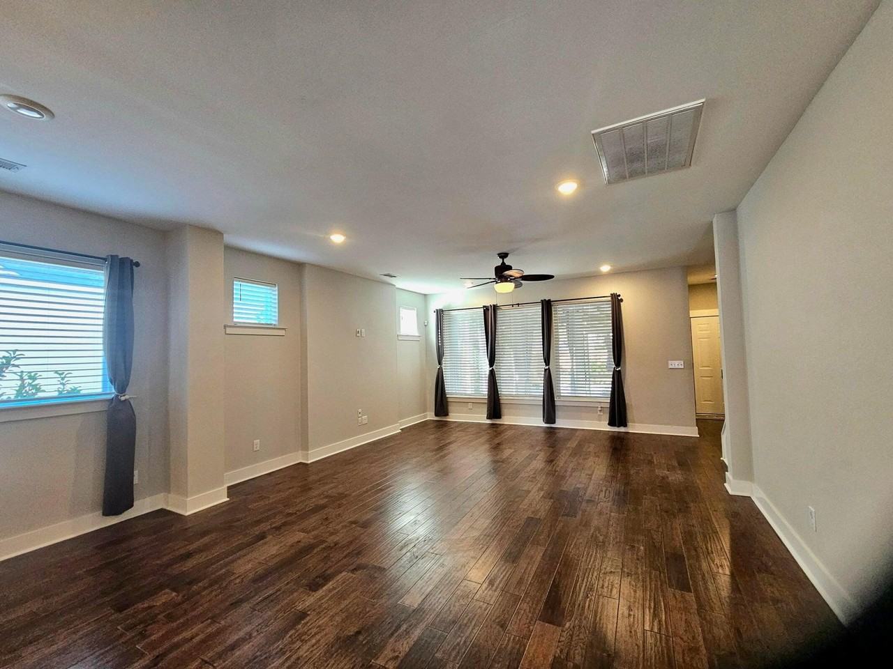 503 Scholar Way - Photo 7 of 22