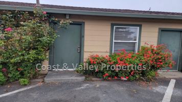 featured image of 1017 El Camino Real N