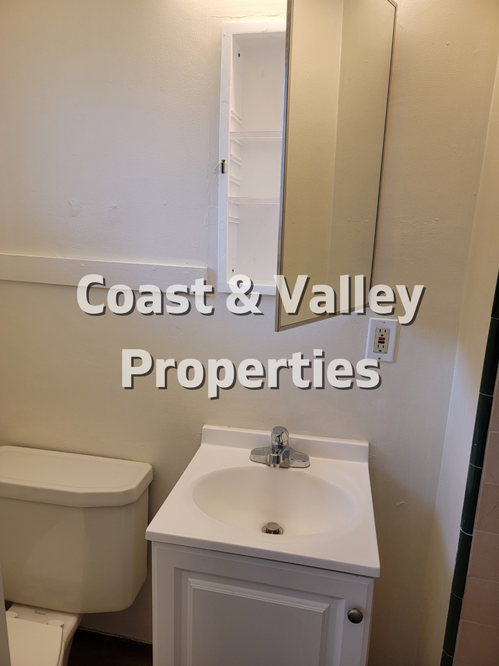 1017 El Camino Real North, Salinas, CA 93907 - Photo 3 of 11