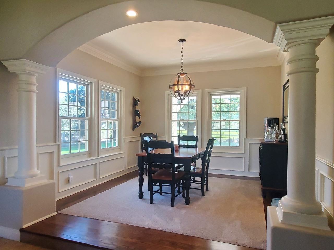 1610 Chris Ln - Photo 3 of 17