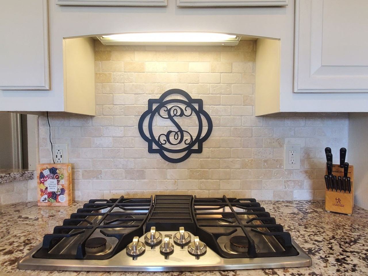 1610 Chris Ln - Photo 7 of 17