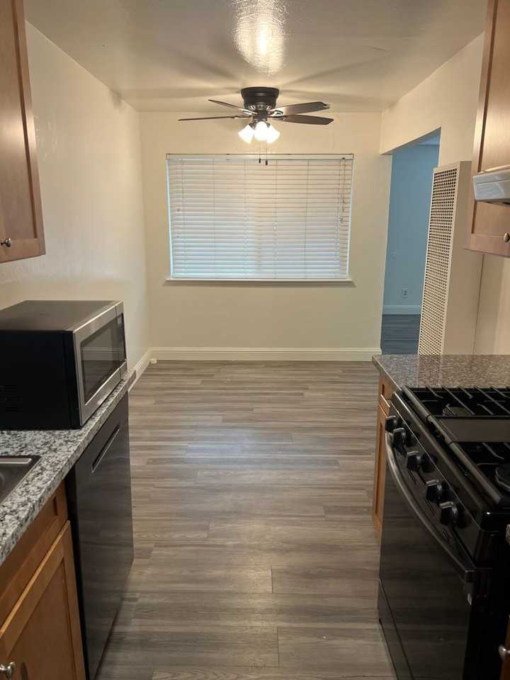 1911 Wildwood Way #2 - Photo 3 of 13