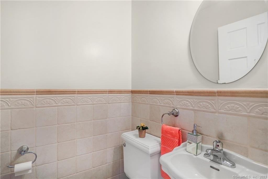 73 Dora St #D - Photo 6 of 23