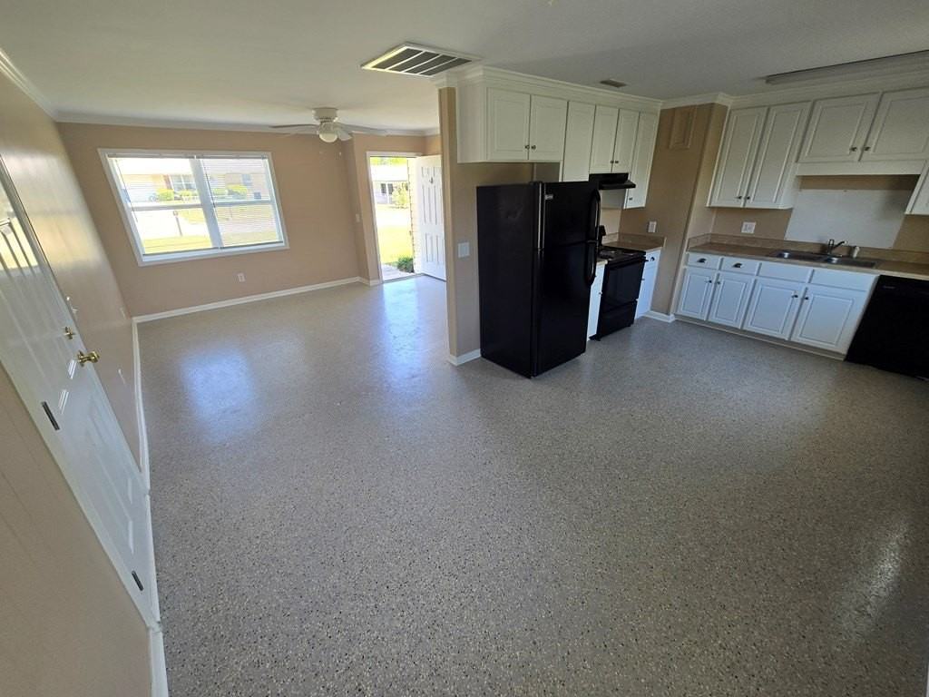 52 Caprice Ct - Photo 4 of 10