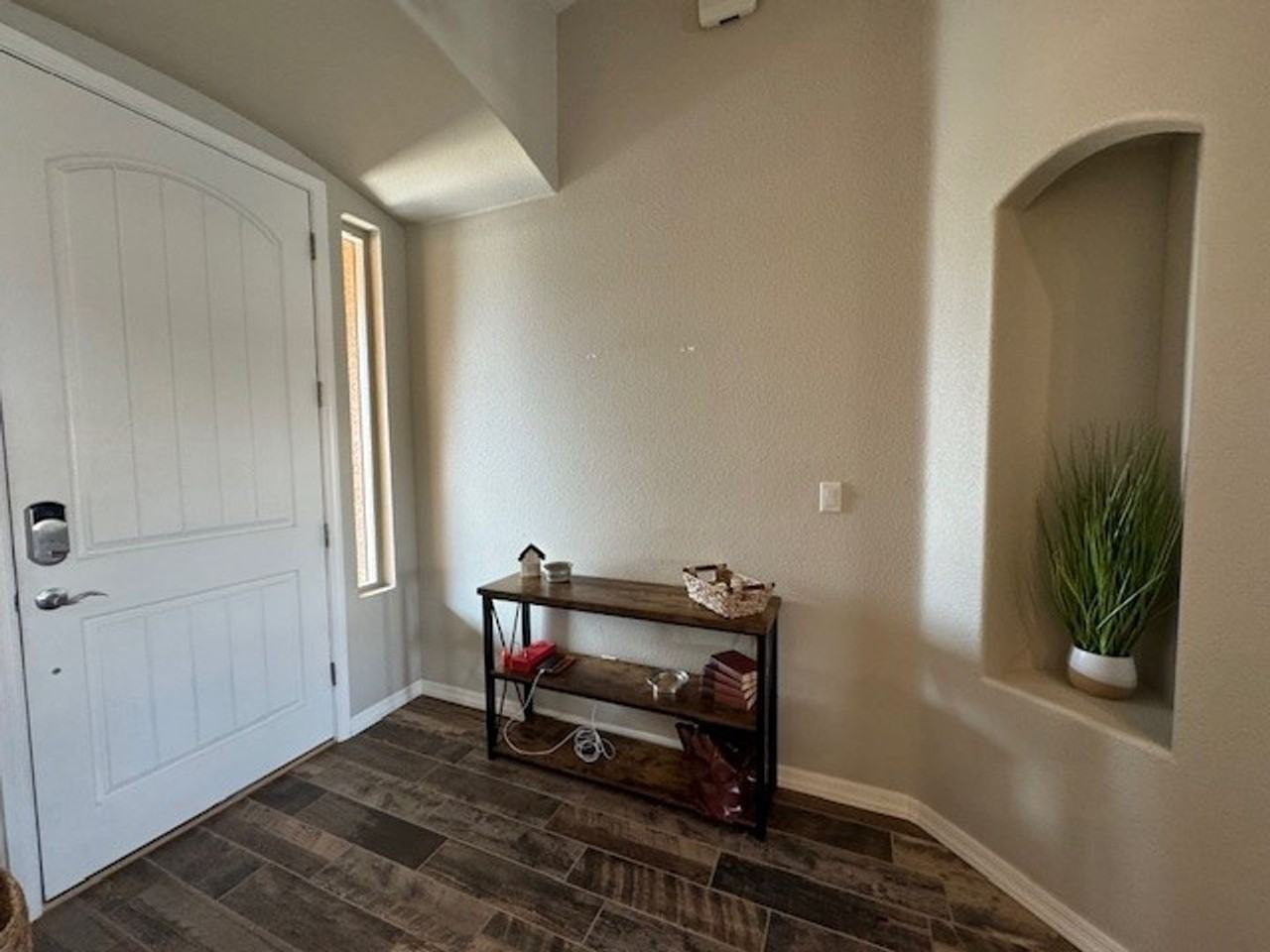 2061 E Lago Grande Bay - Photo 6 of 32