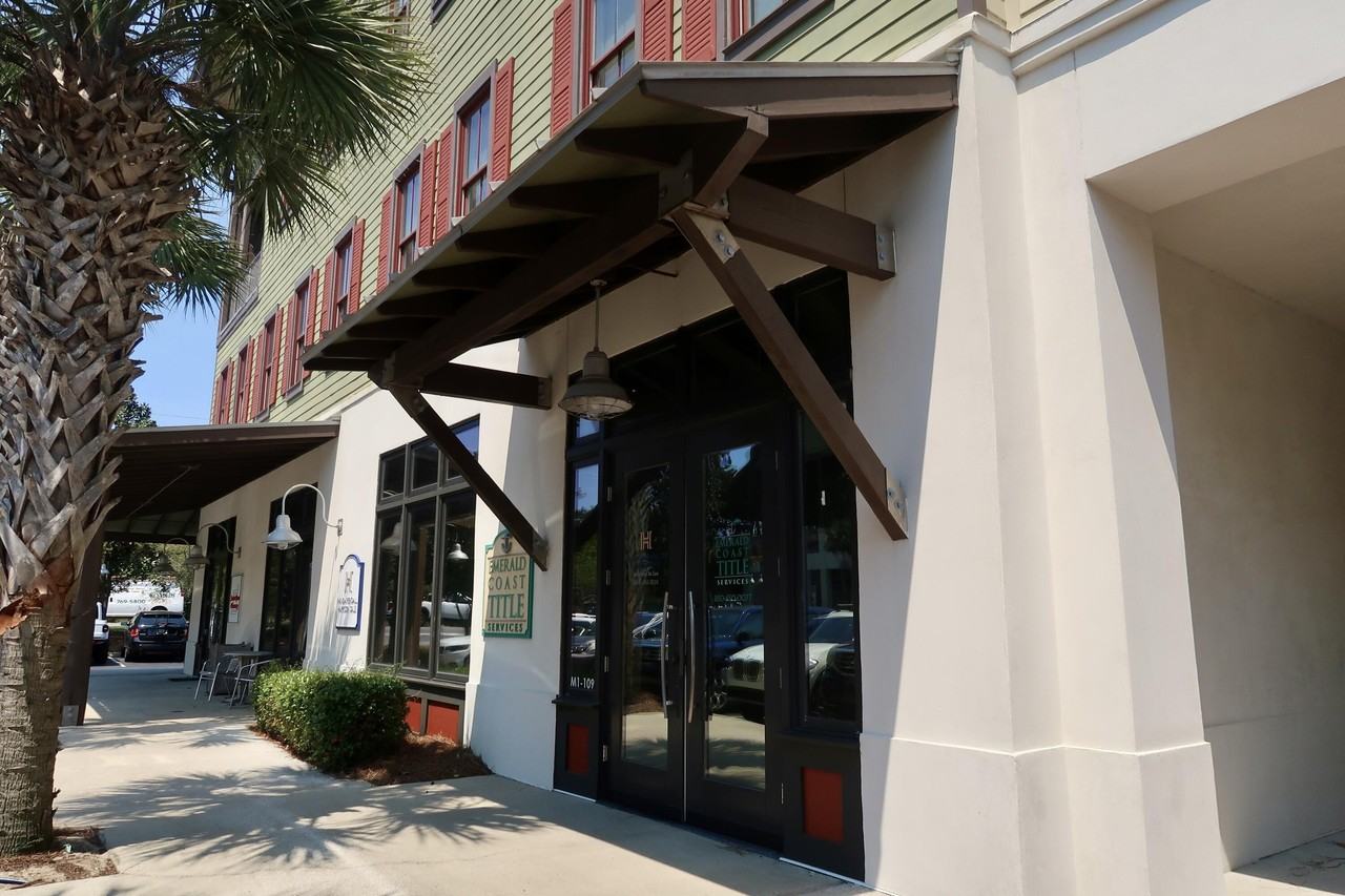 2050 W County Highway 30a #M1109