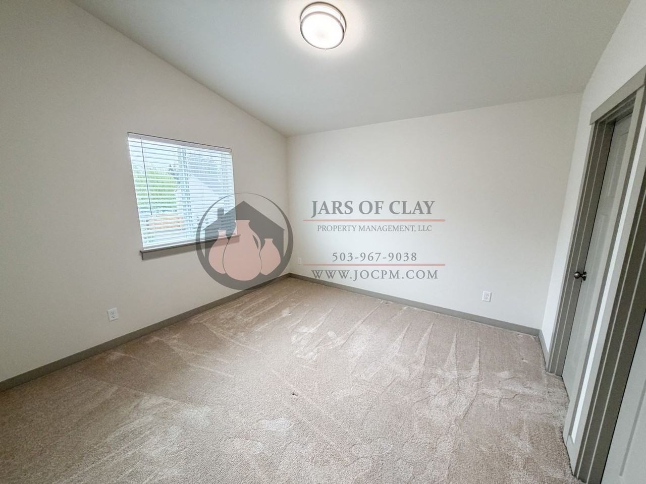 4742 Fanno Ridge Ln Ne - Photo 7 of 15