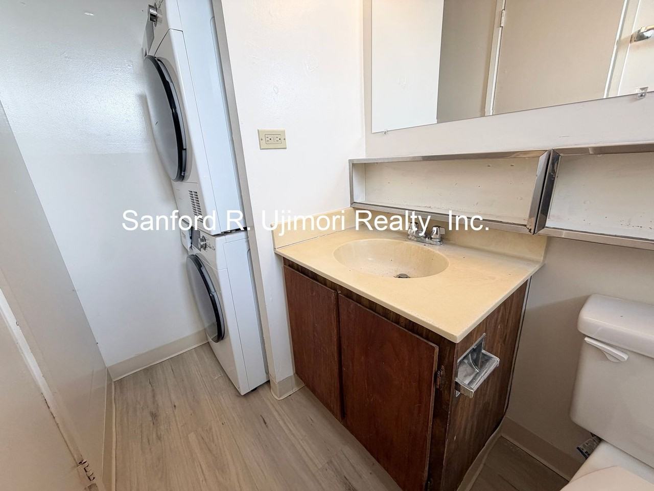 98-288 Kaonohi St #1805 - Photo 5 of 8