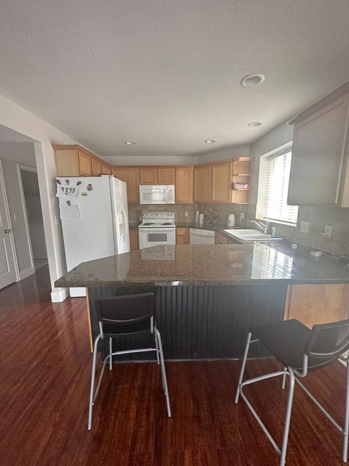 1345 S 1110 W - Photo 2 of 14