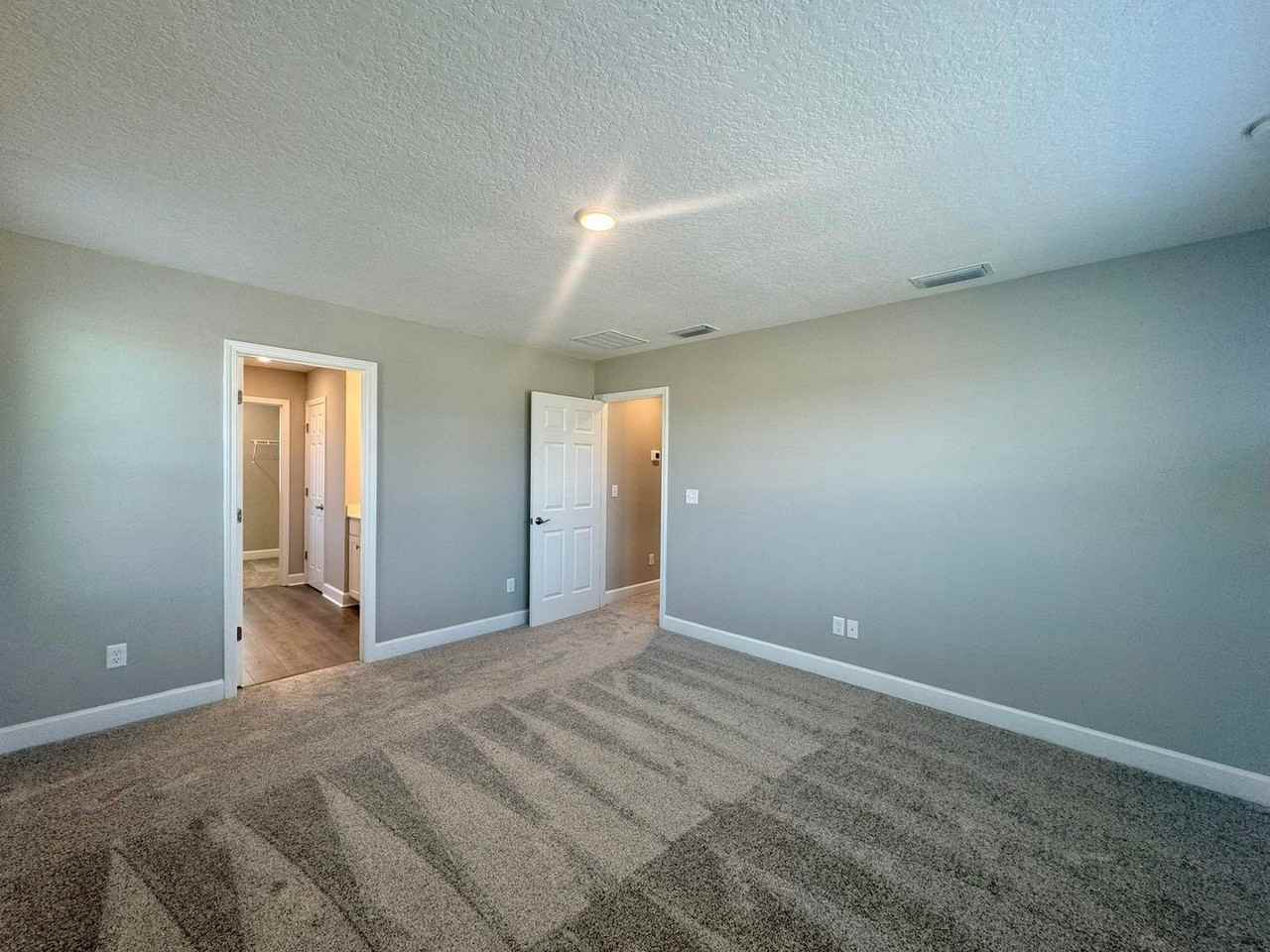 29 Cedar Elm Way - Photo 4 of 31