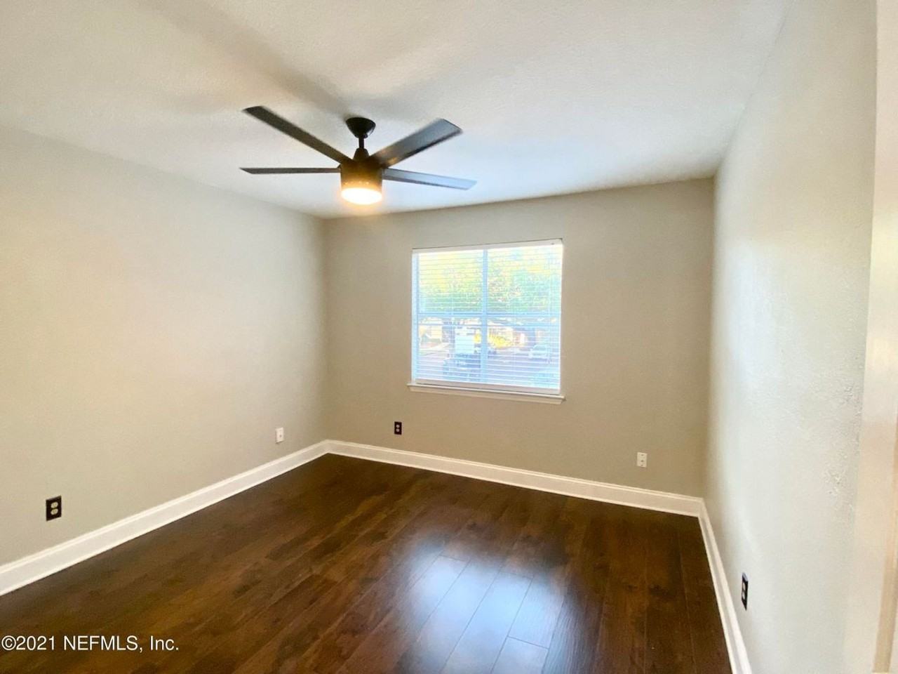 29 Arbor Club Dr #209 - Photo 5 of 25