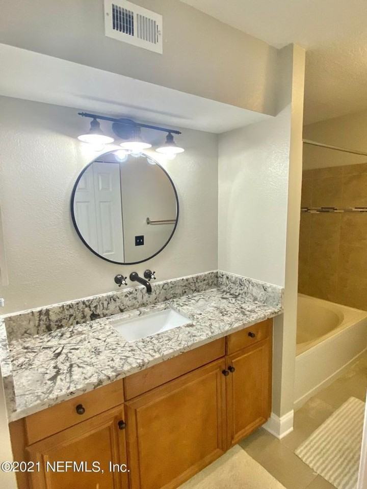 29 Arbor Club Dr #209 - Photo 6 of 25