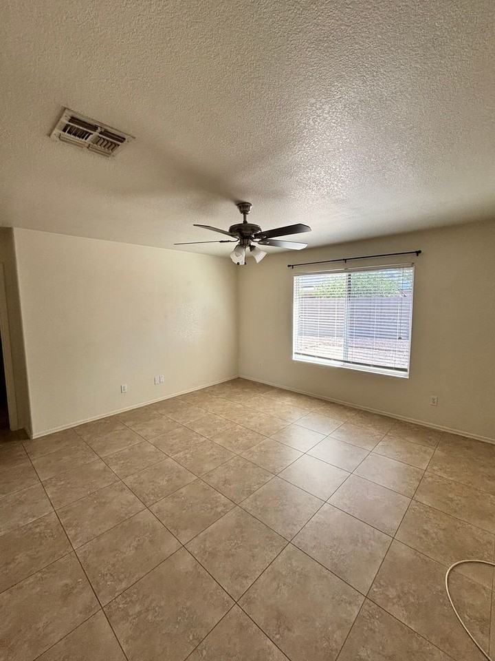 4275 S Mayberry Pl - Photo 7 of 16