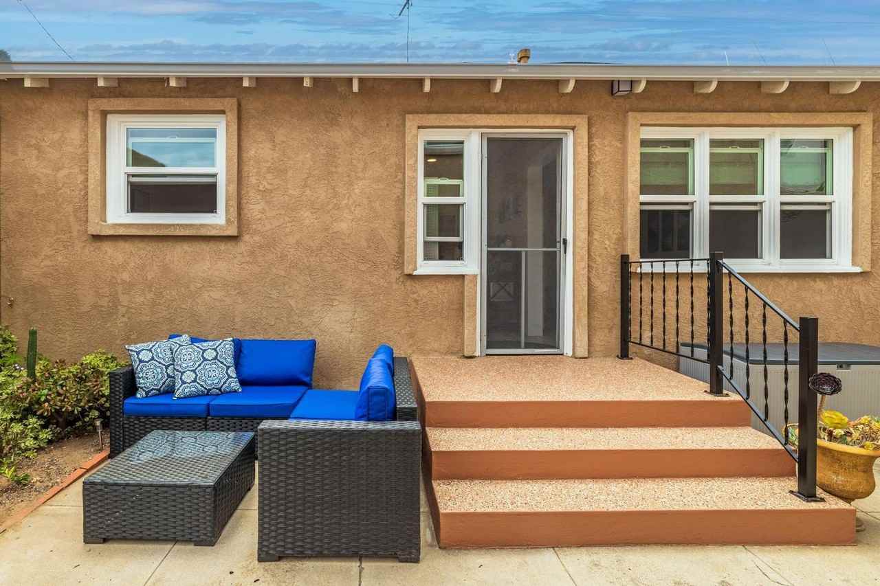 4060 Kendall St - Photo 5 of 25