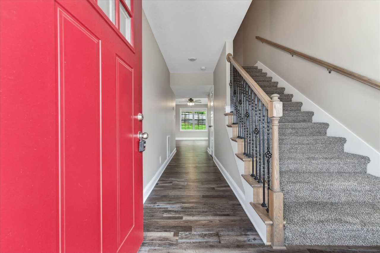 1237 Ridge Meadow Dr - Photo 5 of 32