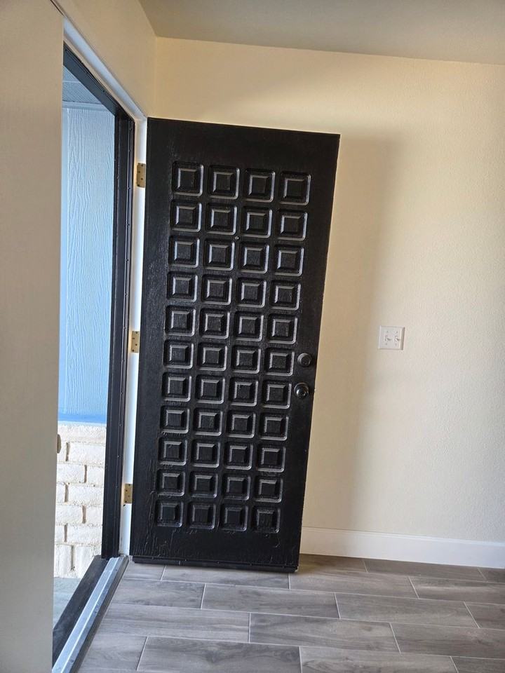 37 S Olive St - Photo 3 of 19