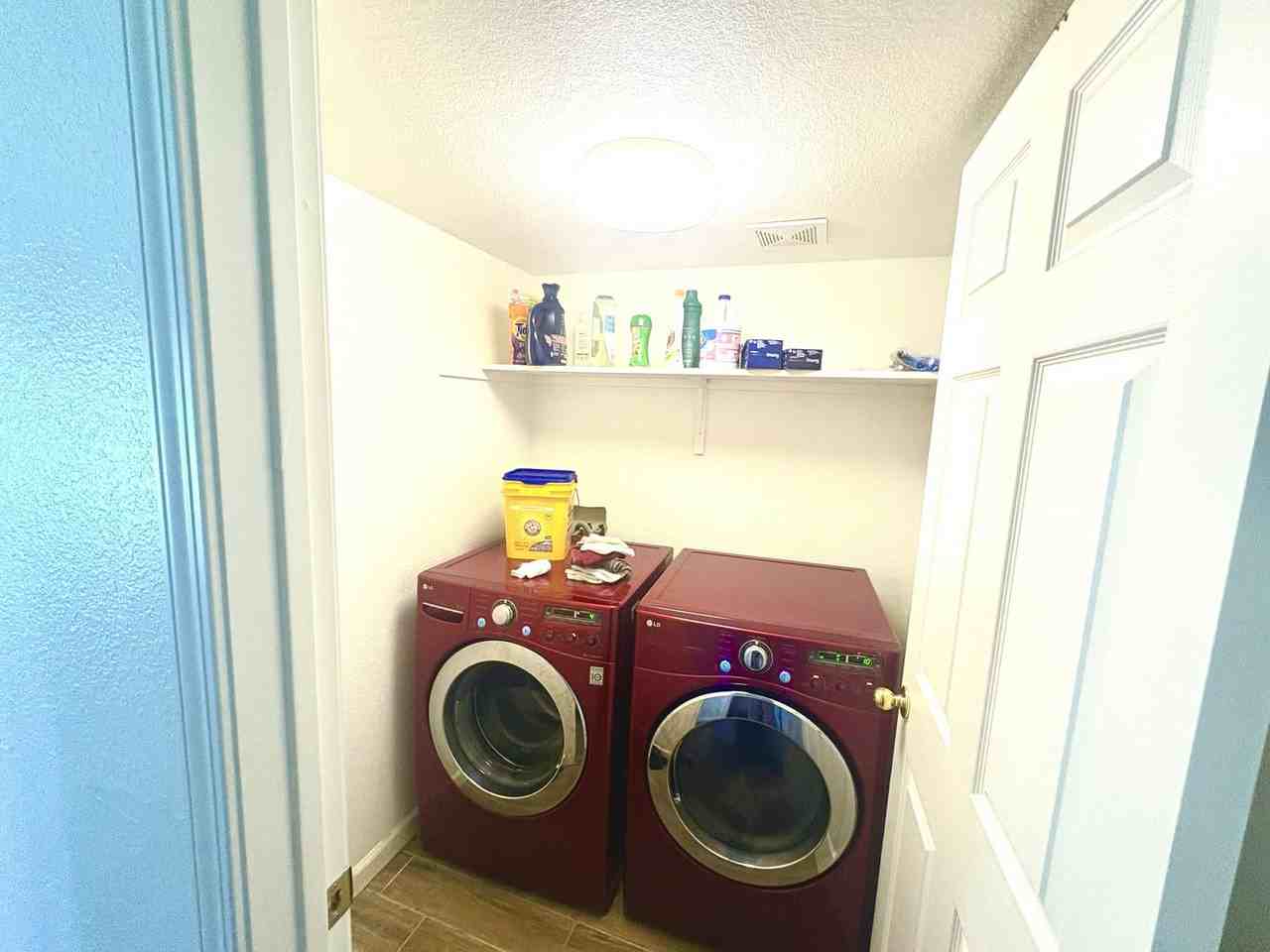 10960 Woolwich Way - Photo 4 of 22