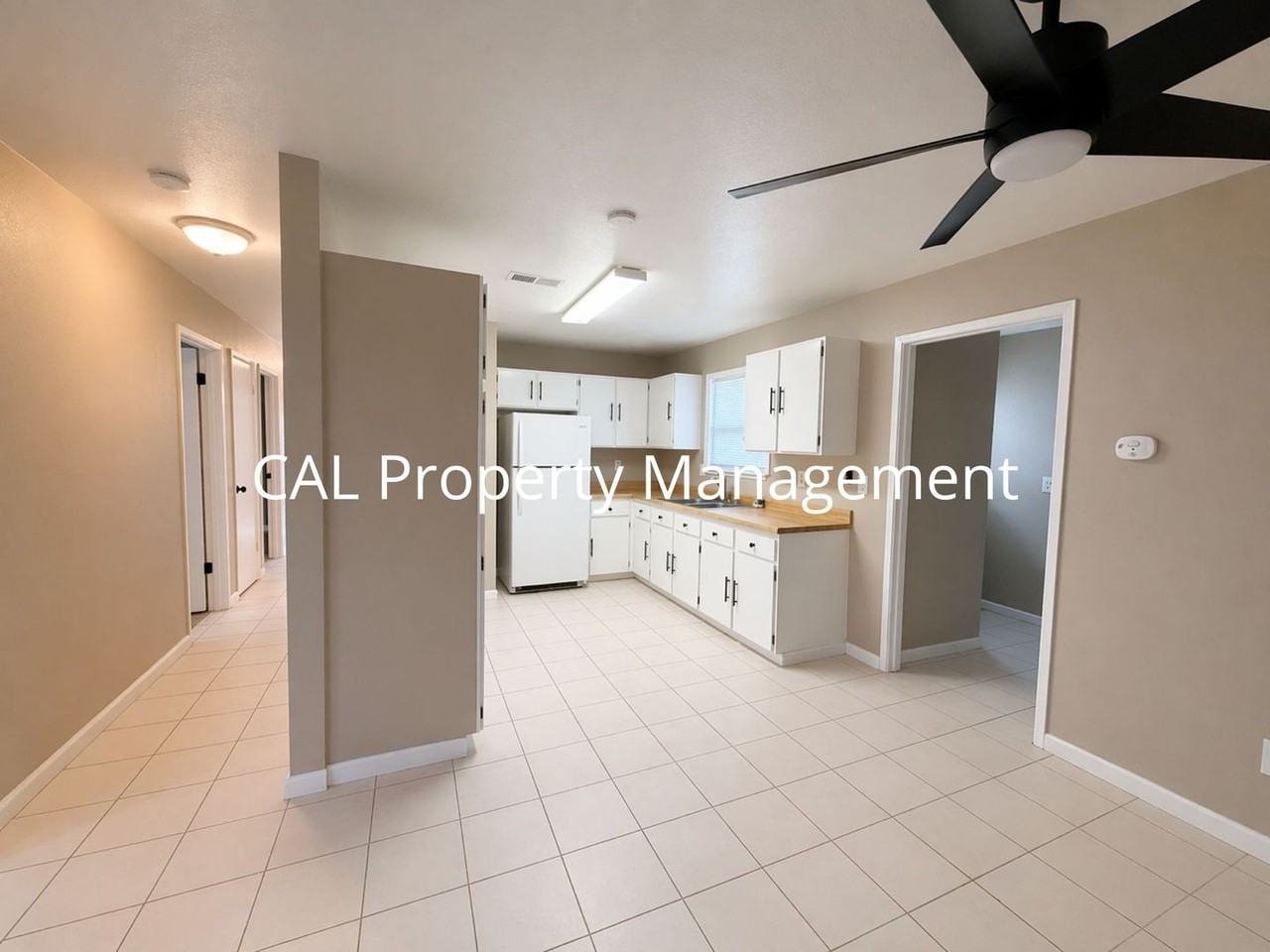 421 Michael Cir - Photo 4 of 19