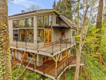 6100 Ravenna Ave Ne - Photo 1 of 1