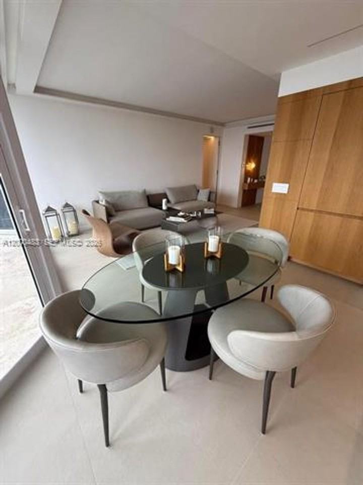 4775 4775 Collins Ave appt 3706 - Photo 3 of 12
