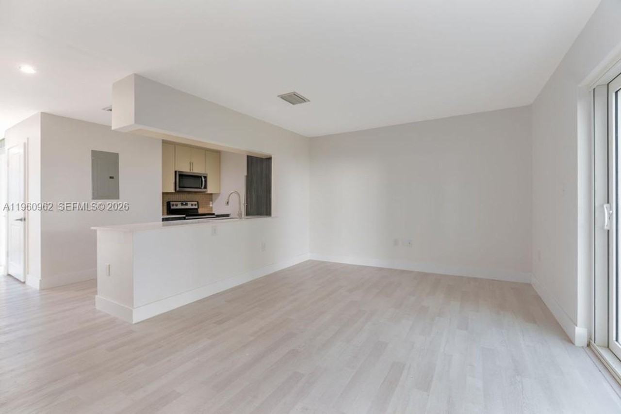 2767 Nw 191st Ter - Photo 2 of 10