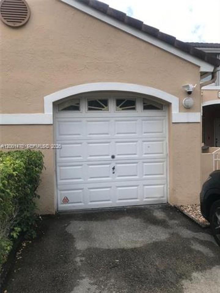 14621 14621 Balgowan Rd th 102-3 #3 - Photo 3 of 29