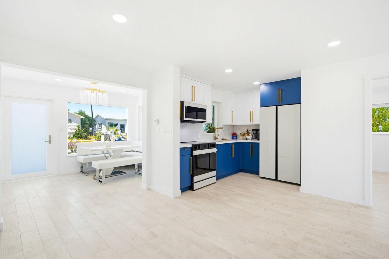 30361 Hardin Rd - Photo 4 of 50