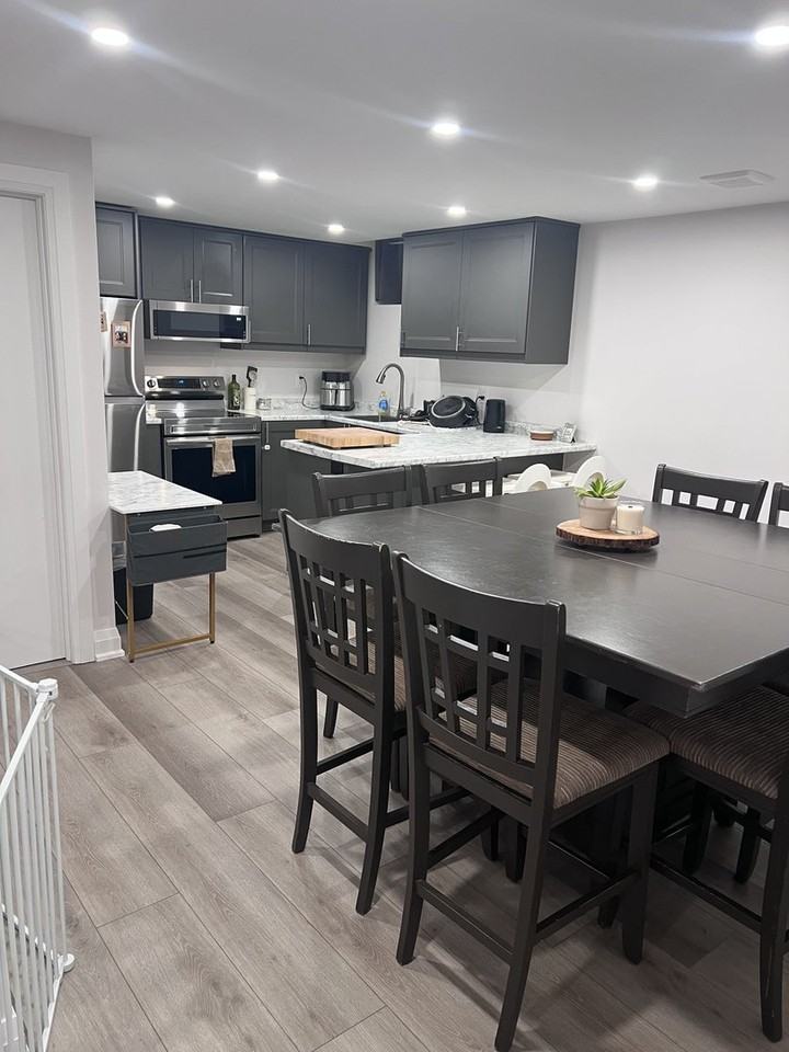 185 Madelaine Dr - Photo 4 of 12